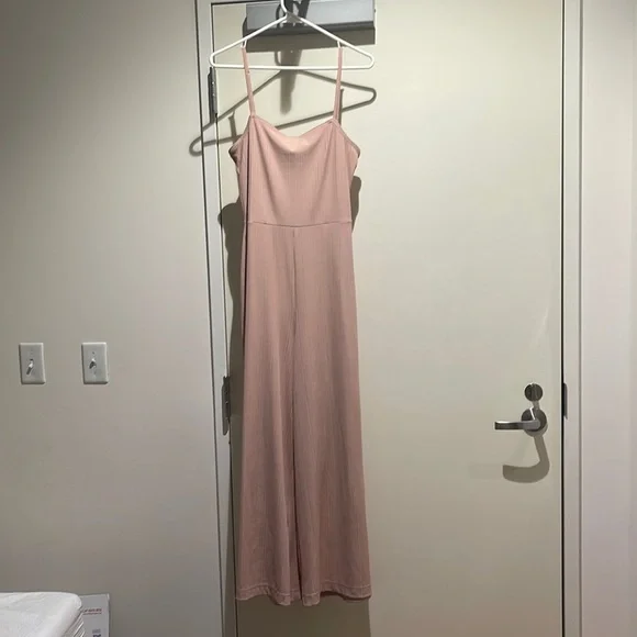 Dusty pink jumpsuit - Picture 3 of 6